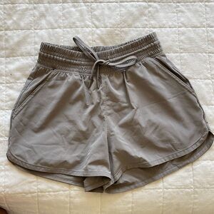 Abercrombie & Fitch | YPB high waisted shorts | XS